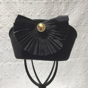 Adolfo 2 New York Paris vintage women’s black church hat Bollman & Co. 100% wool